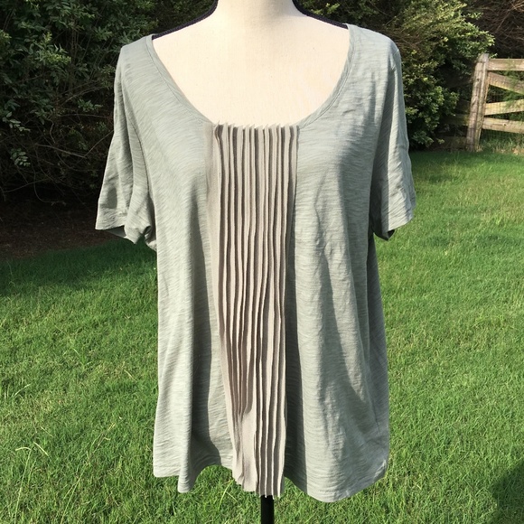Talbots Tops - Talbots Olive tee with tuxedo styling 2x
